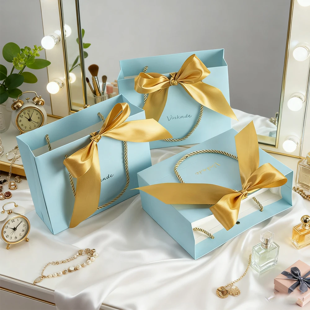 

50-Pack Christmas Wedding Gift Bags Bow Ribbon Tote Bag Paper Shopping Party Favor Bag Customized Logo Jewelry Cosmetic Pack