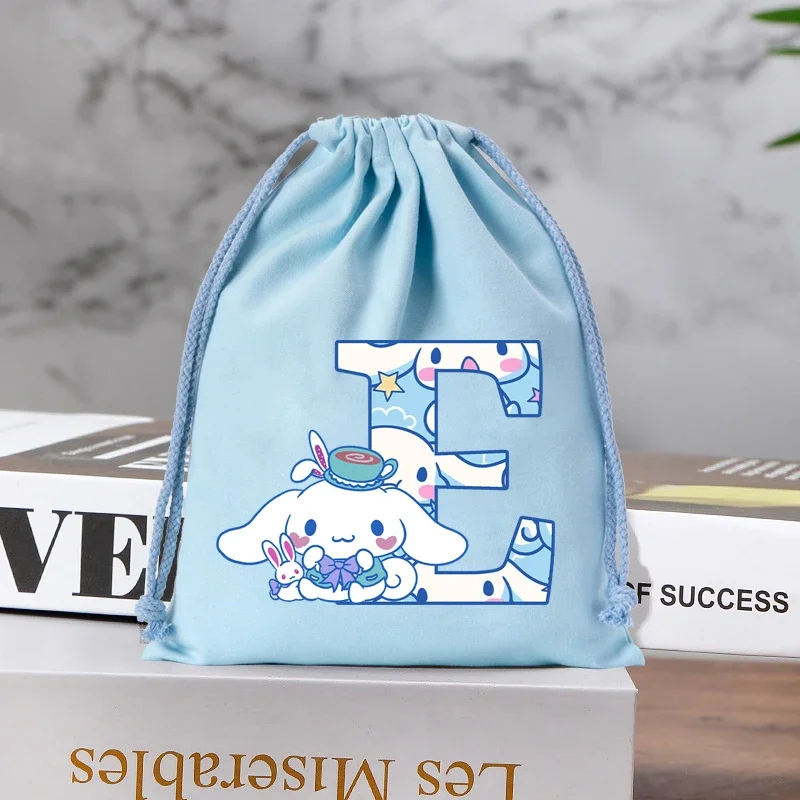 Sanrio กระเป๋าสตางค์ผ้าใบน่ารัก A-Z พิมพ์การ์ตูนอะนิเมะ Holiday Party Candy กระเป๋าผ้าฝ้ายของเล่นเด็กของขวัญเครื่องประดับกระเป๋า