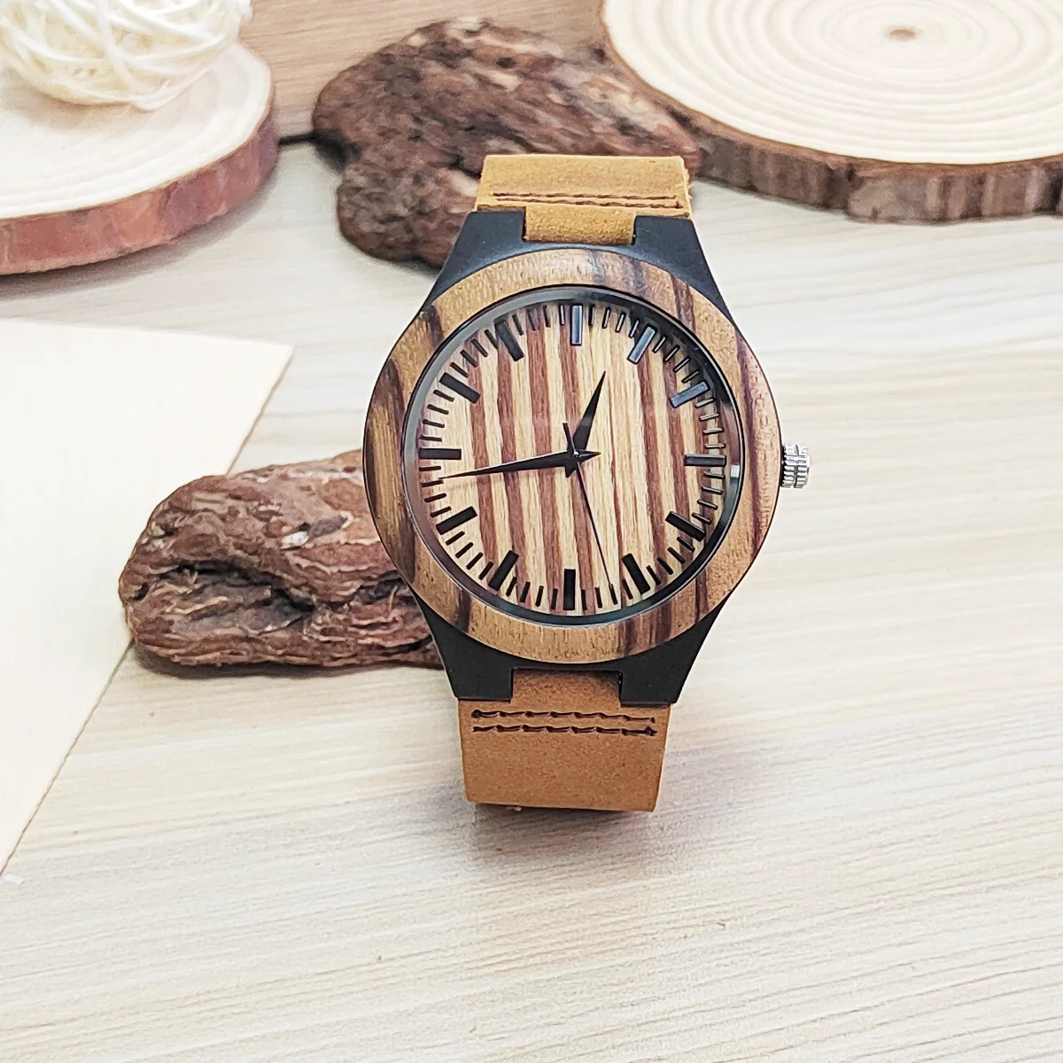 Trendy Coffee Brown Dial Wood Ladies Quartz Wristwatches Genuine Leather Watchband Natural Style Wooden Women\'s Wrist Watch