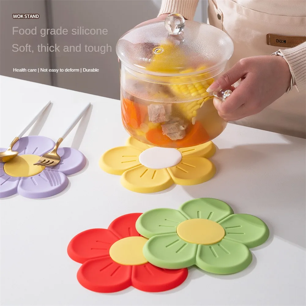 Silicone Pot Mat Cute Daisy Heat Resistant Trivets For Hot Pots Waterproof Silicone Non-slip Countertops Mat Coaster Placemat