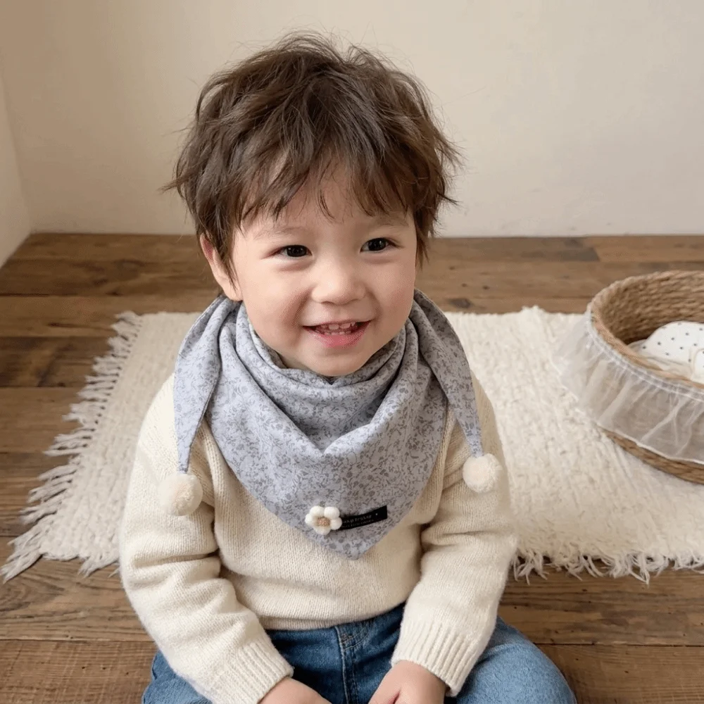 Adorable 3D Floral Kid Triangle Scarf Soft Skin-Friendly Double Pom Pom Neck Warmer Cozy Windproof Neckscarf Autumn