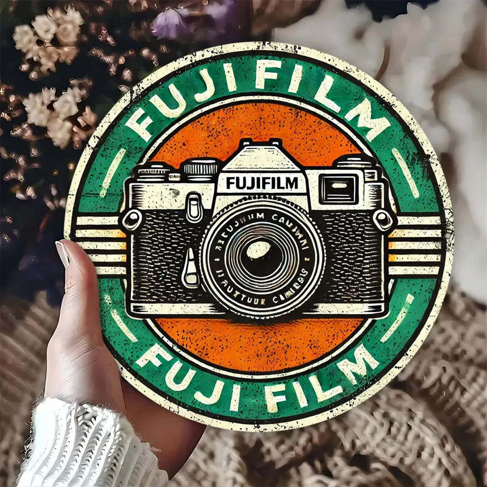 2D Flat, 1pc Fuji Film Vintage Metal Wall Art Sign - Retro Camera Design, 20.32x20.32 cm Round Aluminum Sign, Durable & Easy to