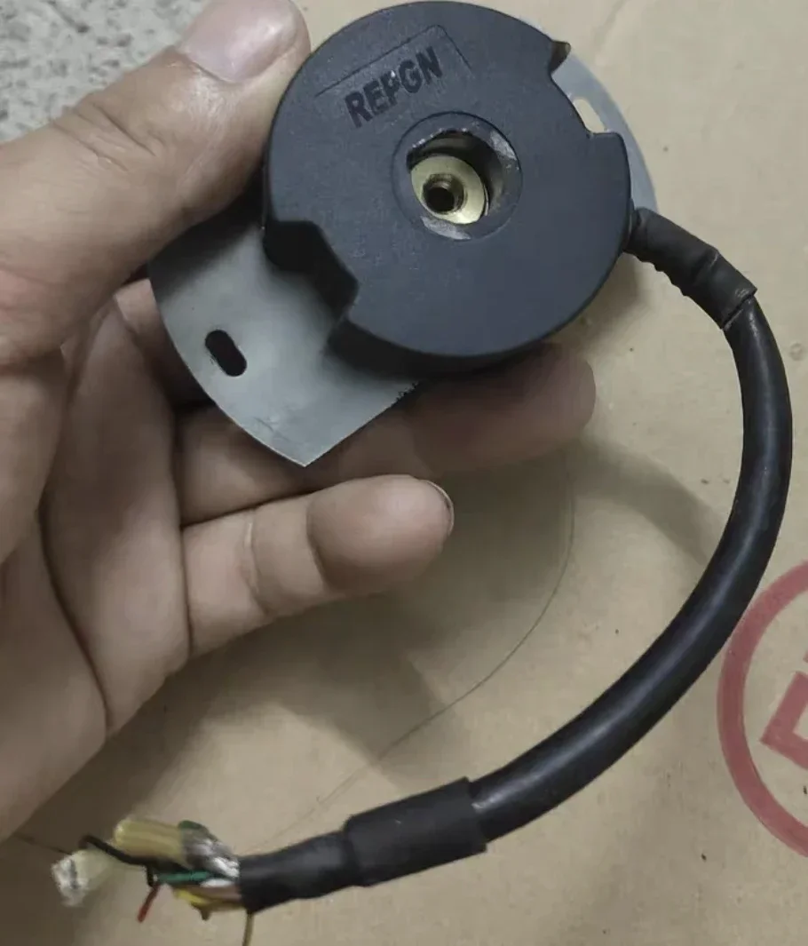 Used BU4809-5L-2500BM-4P encoder test OK