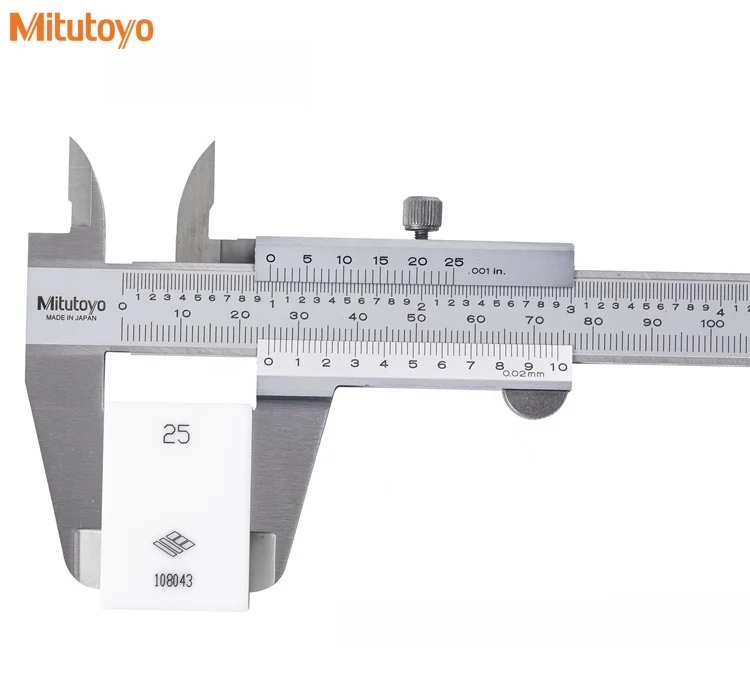 

Mitutoyo 530-312 Vernier Caliper 0-150mm 6in 0.02mm High Precision Stainless Steel Measuring Tool