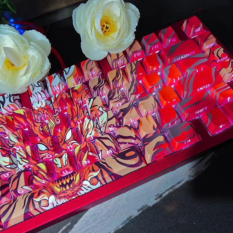 

Dragon side engraved transparent keycap PBT original height full five-sided hot sublimation 75 little bee made68