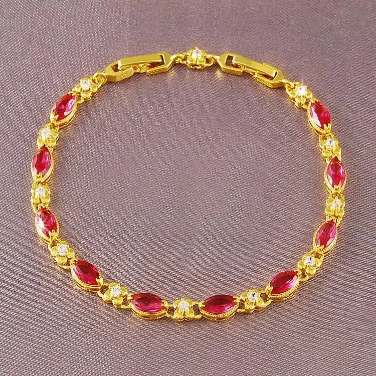 

Вьетнамская простая имитация 24-каратного песочного золота, женская латунь, инкрустированная драгоценными камнями, красные кристаллы, ювелирные изделия для рук для подарка подруге