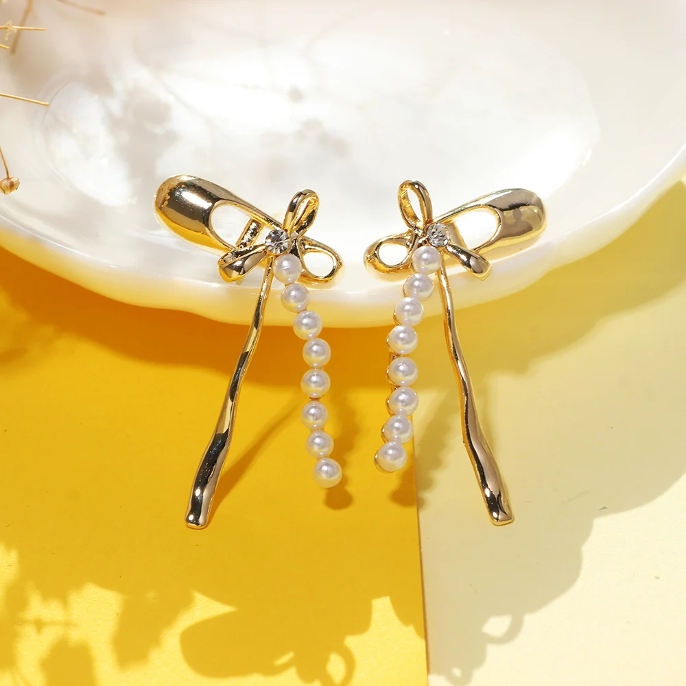 

FARLENA Unique Style Ballet Shoe Shape Stud Earrings for Women with Pearl Tassel Charm Trend Sorority Dainty Ear Nail Gift