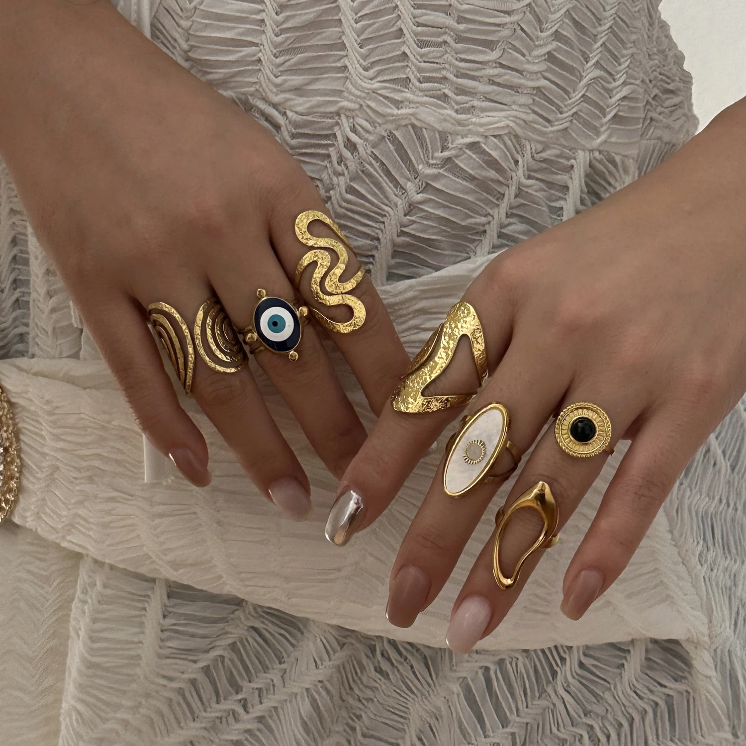Edelstahlring mit übertriebener geometrischer Form für Damen, Metallstruktur, Sonnenblumen-Fingerring, wasserdicht, antioxidativ, Schmuckgeschenk – Detail 1