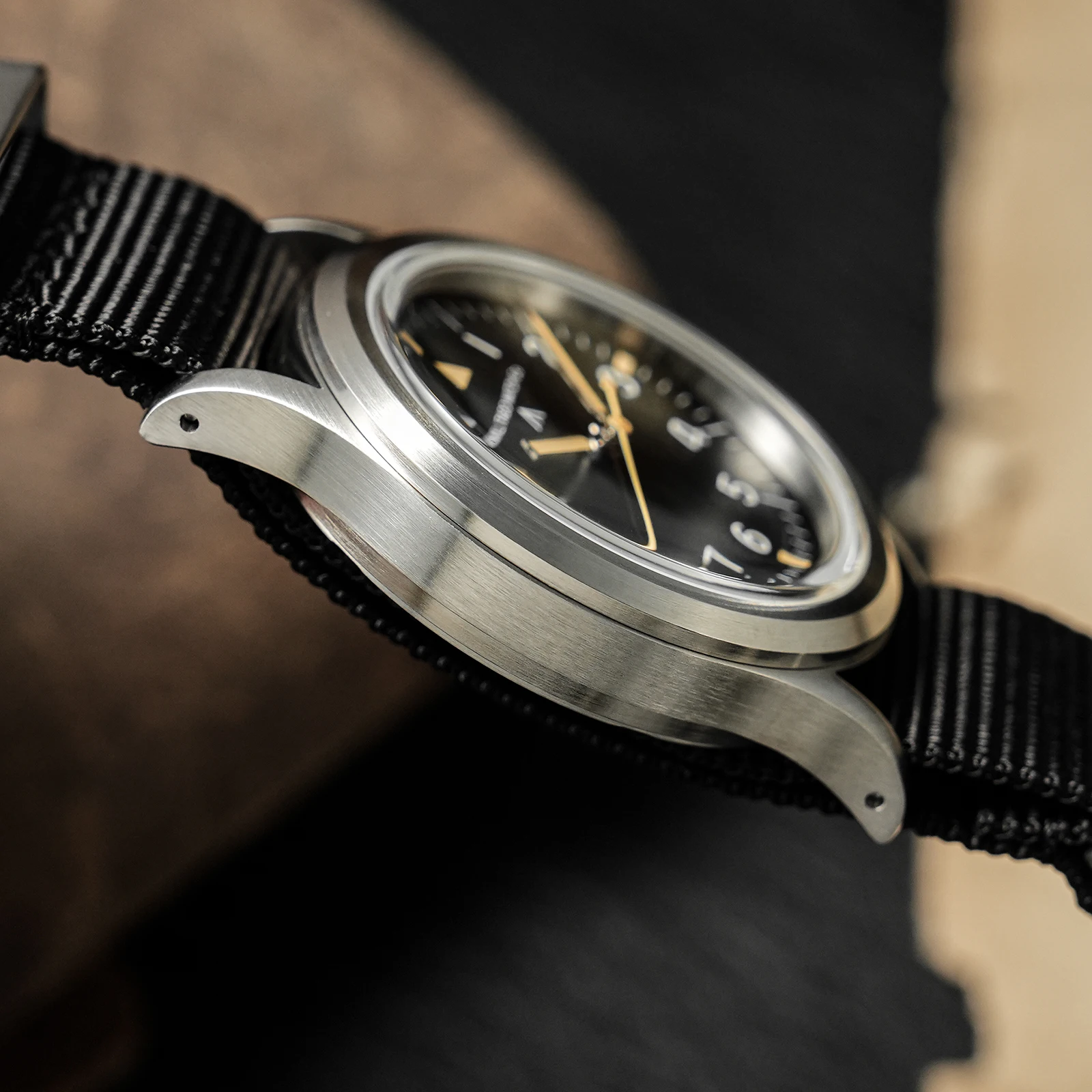 Militado ML14 Military Watch VH31/VH65 Sweep Quartz/515 Movement