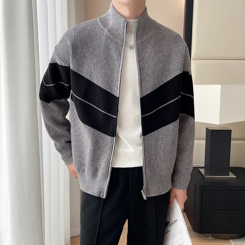 Luxury Men's Cardigan Coat Winter Stand Collar Zipper Slim Fit Men Knitted Sweater Jacket Trendy Korean Fashion Striped Sweaters