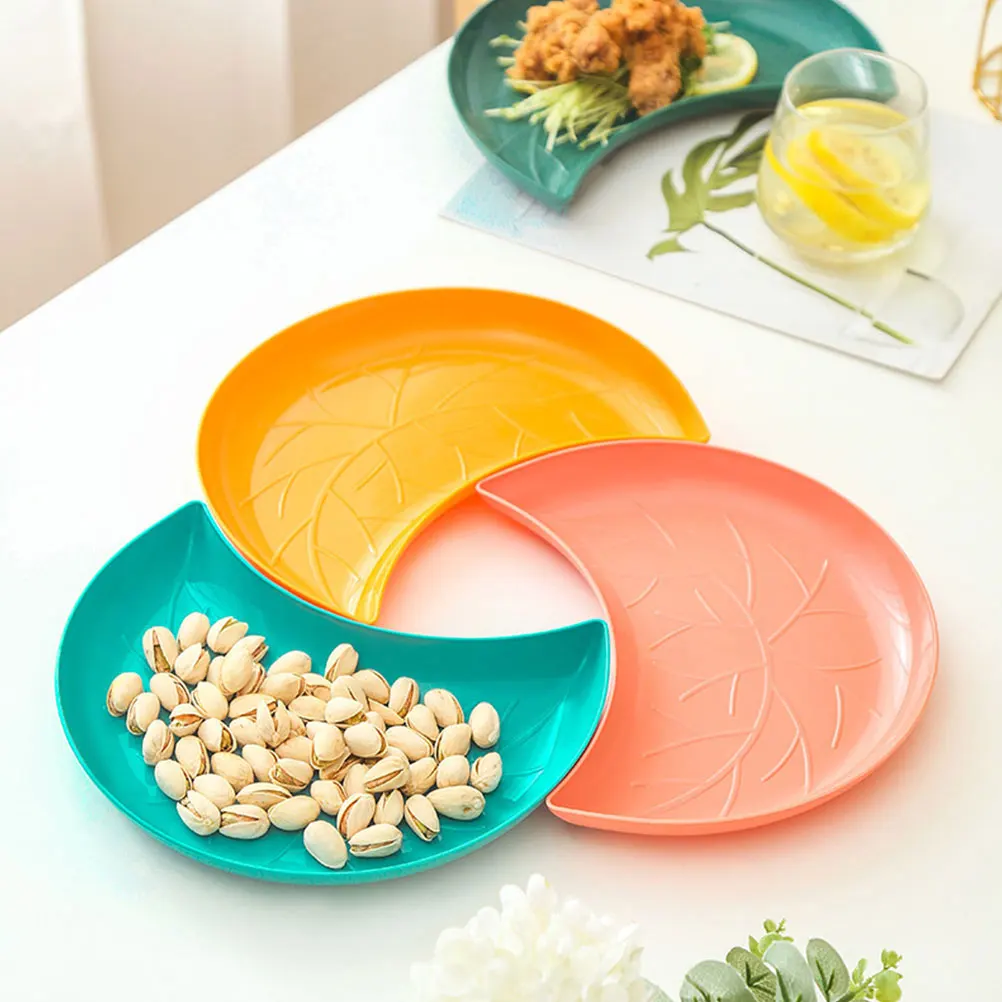 

5 Pcs Crescent Shaped Fruit Dish Plates for Kitchen Snack Tray Multi-purpose Food Storage Party Supply Ideal Gift