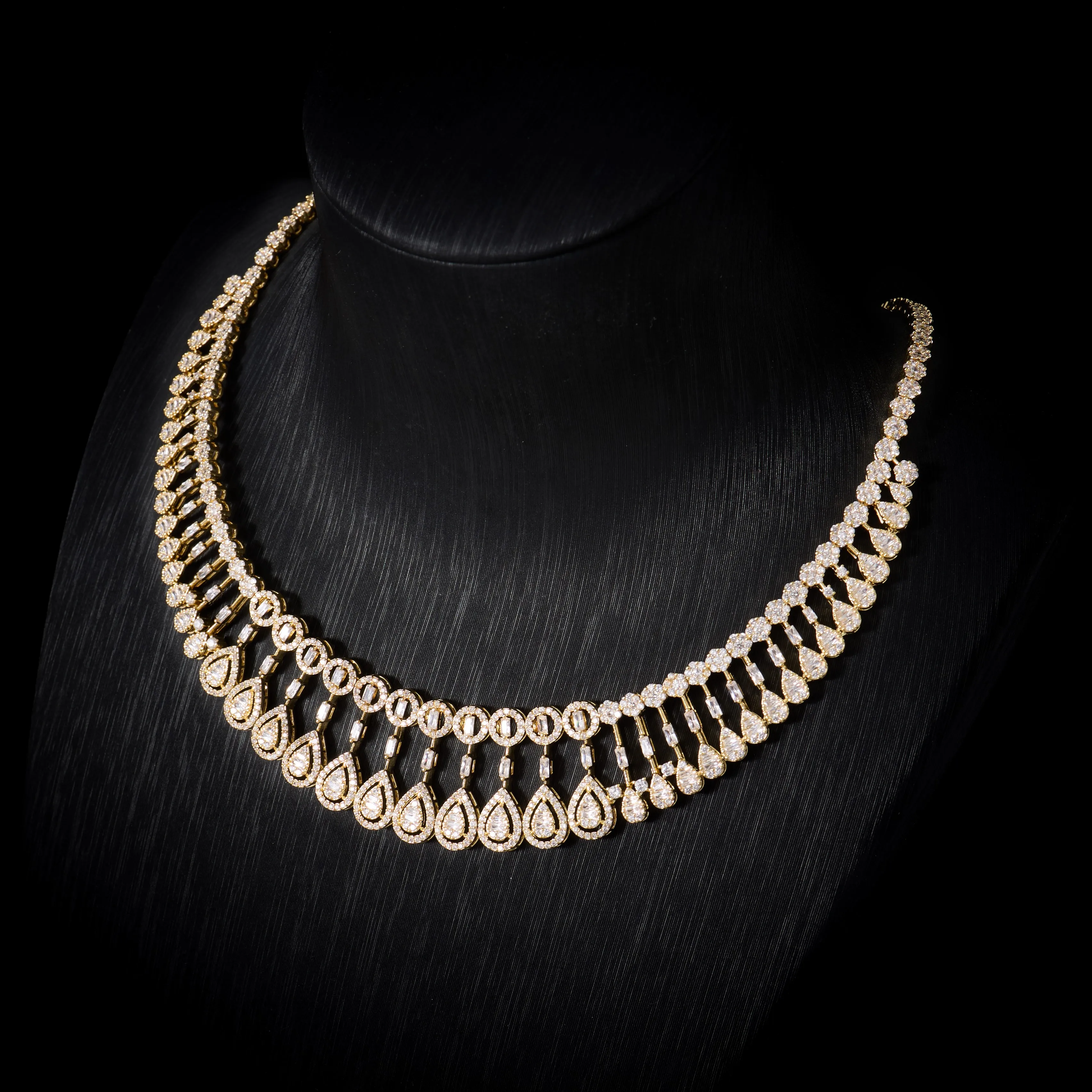 00084 Dubai Middle East Style 4Pcs Bridal Jewelry Set  Full Cubic Zirconia Necklace Earrings Bracelet Ring for Wedding Party