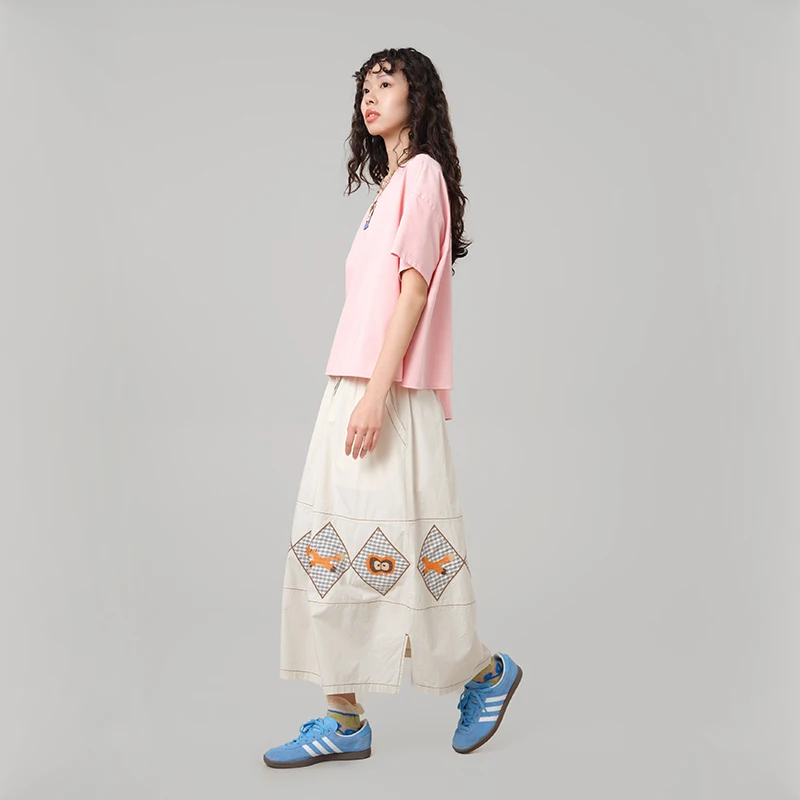 MOVEUP Casual Short Sleeved T-Shirt 2026 Summer New Bird Embroidery Irregular Hem Minimalist Commuter Top For Women 3ELX10594