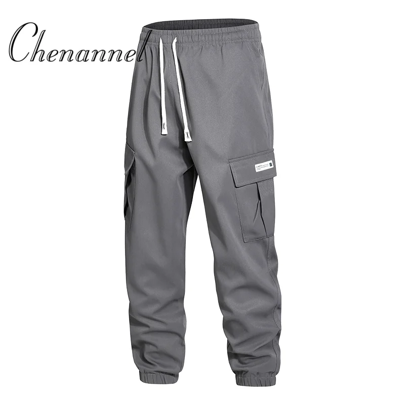 กางเกงจ็อกเกอร์ทรงหลวมหลายกระเป๋า สไตล์สตรีทสำหรับผู้ชาย กางเกงลำลองผูกเชือกเอว กางเกงคาร์โก้ สำหรับออกกำลังกายและกิจกรรมกลางแจ้ง