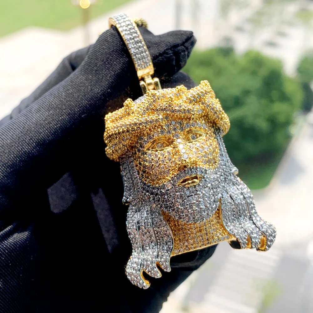 2024 New Bling  Jesus Christ Head Necklace Full Micro Paved 5A Cubic Zirconia Pendant For Men Iced Out Charm Hip Hop Jewelry