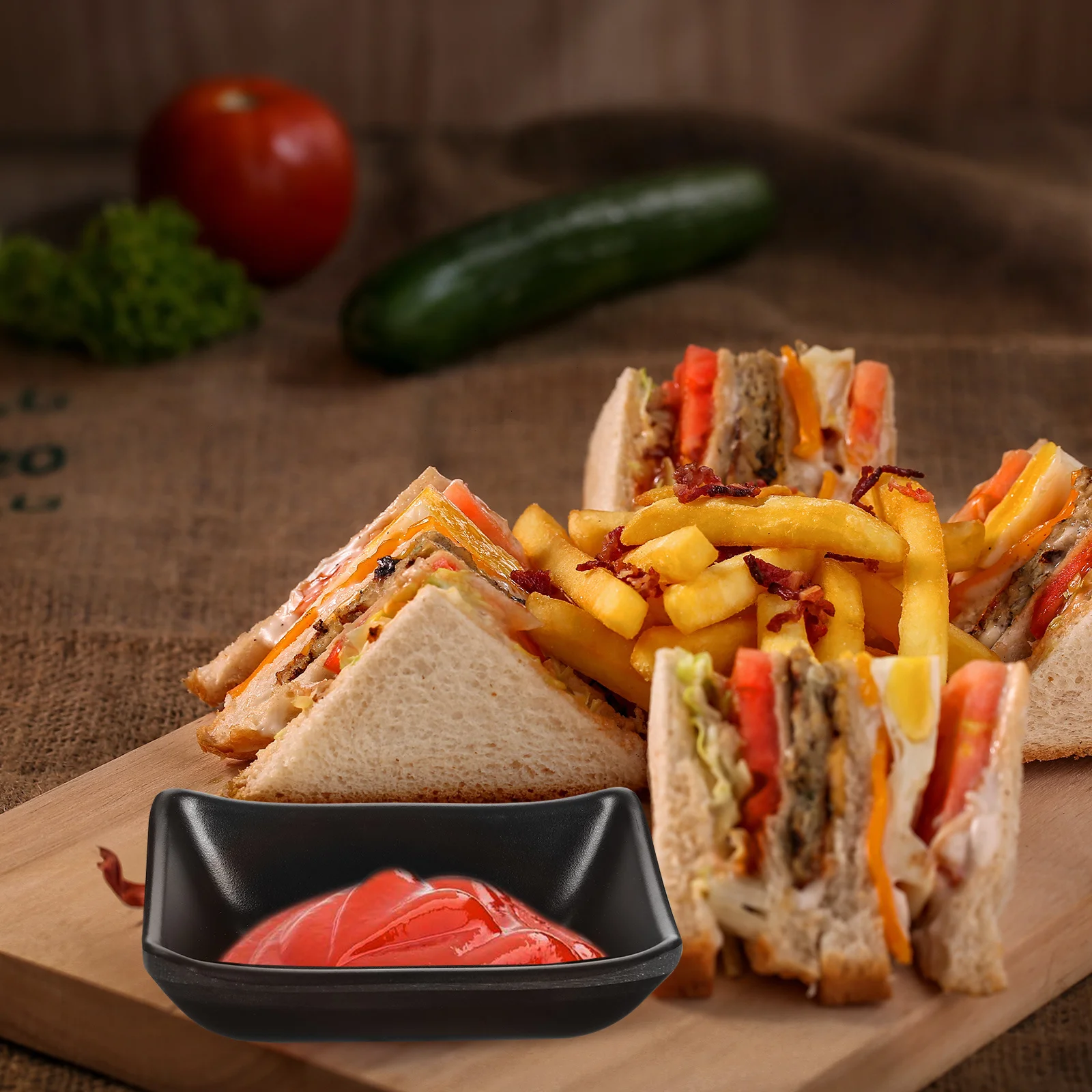 

4Pcs Dipping Sauce Dishes with Chopstick Rests Modern Seasoning Bowls for Soy Sauce Vinegar Oil Salt Grated Ginger Garlic Salad