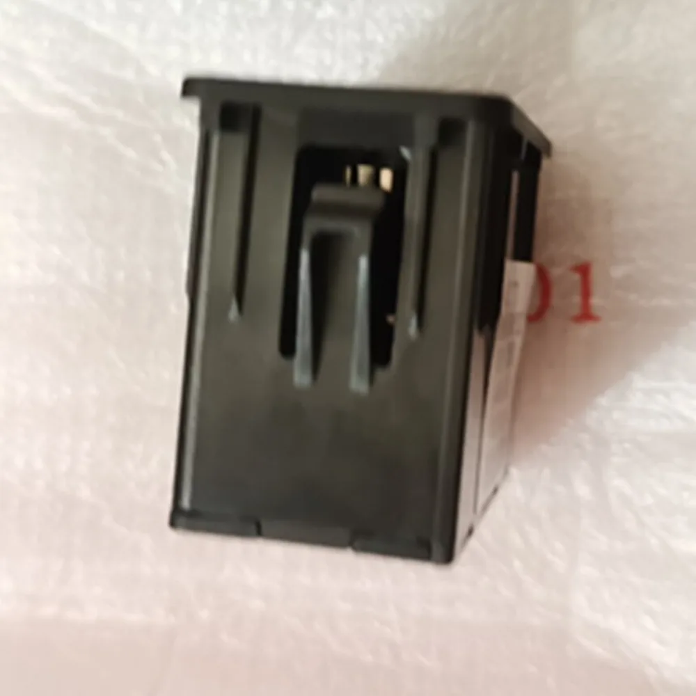 Rear USB Charger for Trumpchi GM6 M6 Rear USB Connector Center Console Tunnel