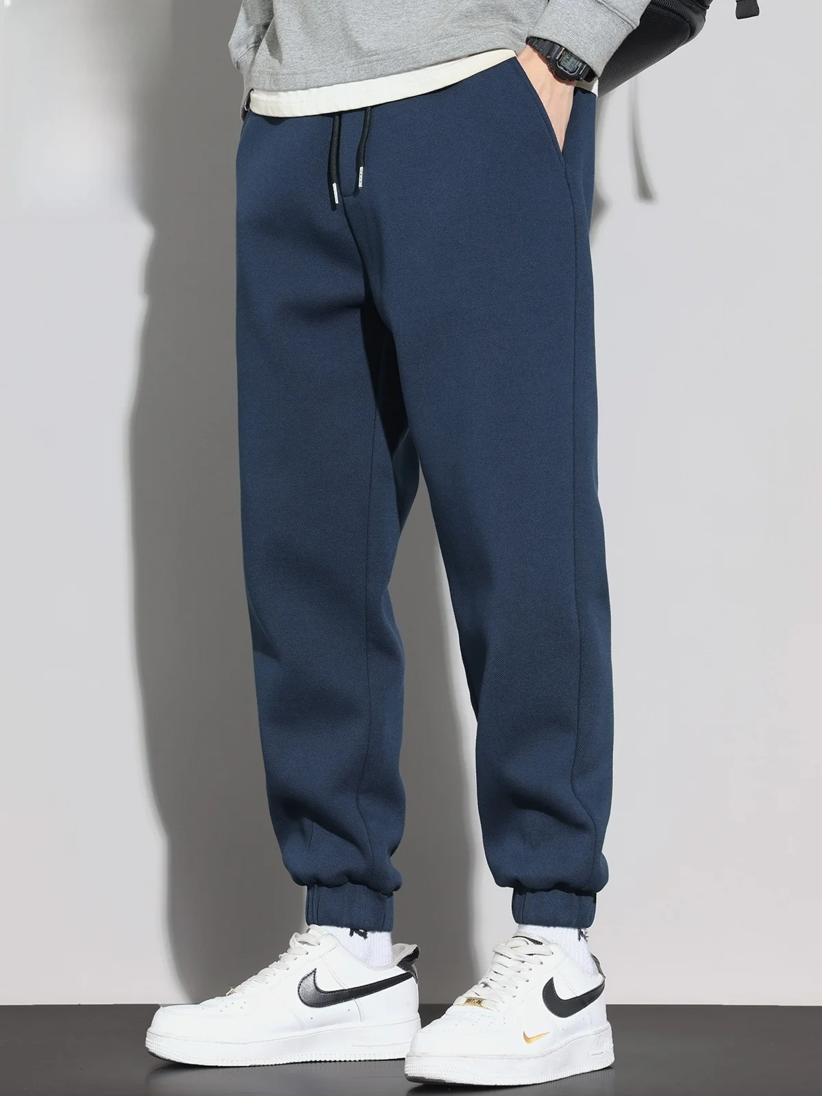 

Мужские повседневные спортивные брюки свободного кроя, весенние модные универсальные джоггеры, молодежные, износостойкие, из смесового хлопка, не мнущиеся