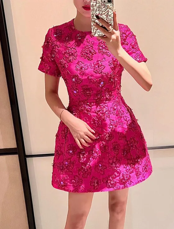 2026 Sommer Neue Mode Roséfarbenes Jacquard-Kleid mit Schwerer Perlenverzierung Rundhals Kurzarm-Kleid Festliche Kleider – Detail 4