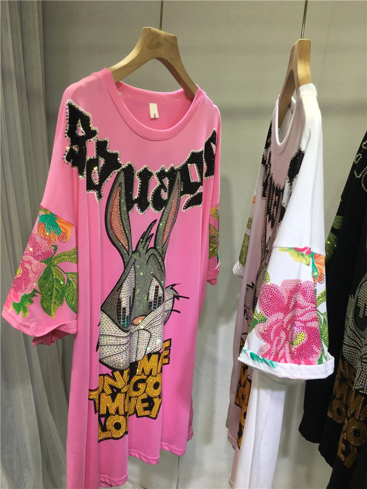 Luxury Rhinestone Rabbit T-shirts Plus Size for Women Summer Loose Fit Short Sleeve Women T-shirt Large Size Cute Grunge Clothe