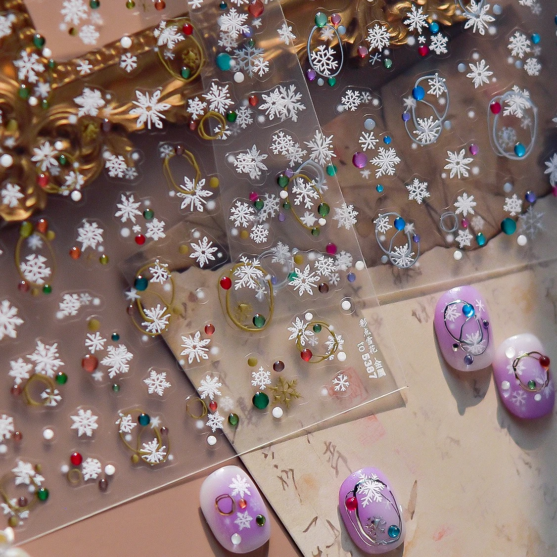 겨울 눈송이 금색 은색 라인 젤리 볼 별 고양이 사슴 사과 하트 리본 눈사람 크리스마스 트리 네일 아트 스티커 데칼