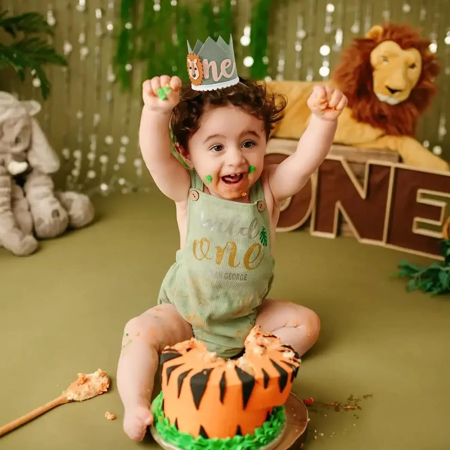 Cartoon One Year Felt Crown Hats Birthday Party ONE Lion Animal Jungle Party Hat Kids Baby Shower Happy 1st Birthday Party Decor