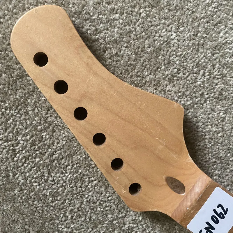 FN062 Roasted Maple ST Guitar Neck Unfinished Version No Frets for Tremolo Strato Electric Guitar Replace DIY