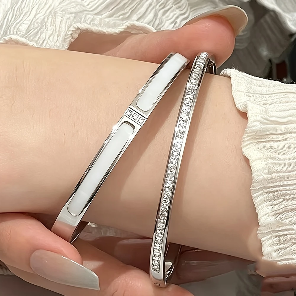 2-Piece Set of Stainless Steel Women's Bracelets, Inlaid with Shell/Synthetic Zircon, Waterproof and Non-Tarnishable, Simple and Exquisite Women's Accessories, Suitable for Daily Wear, Beach Vacations, and Wedding Part