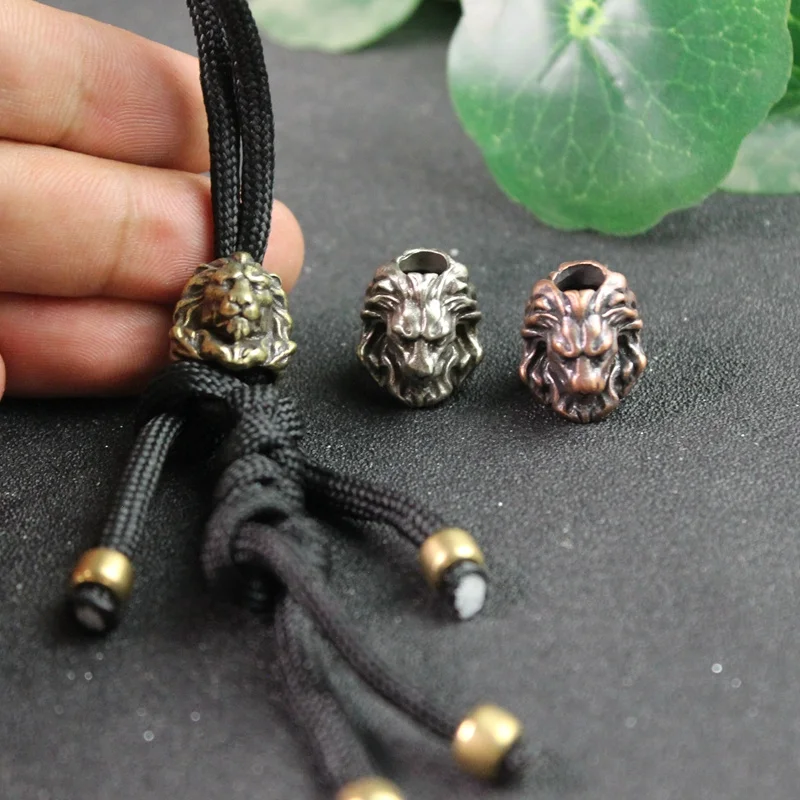 Brass Lion King Knife Pendants Bead Vintage Umbrella Rope Beads EDC Outdoor Flashlight DIY Paracord Lanyard Bracelet Accessories