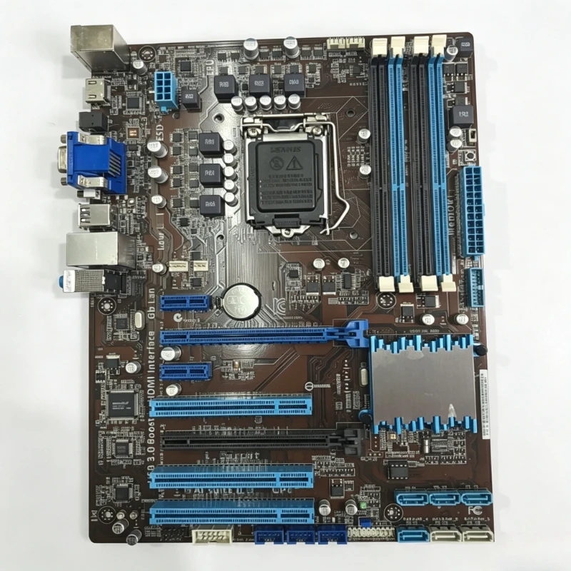 Used for ASUS P8Z77-V LX LGA1155 DDR3 set HDMI/VGA/DVI high definition luxury large board, package test with baffle