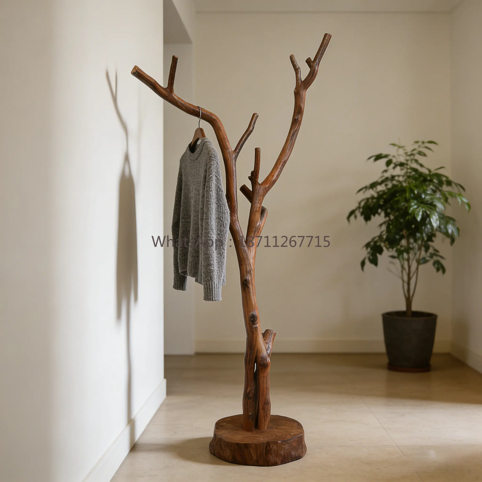 Natural solid wood coat rack, retro dry branch log clothing store hanging bag rack, home interior clothing decorative ornament