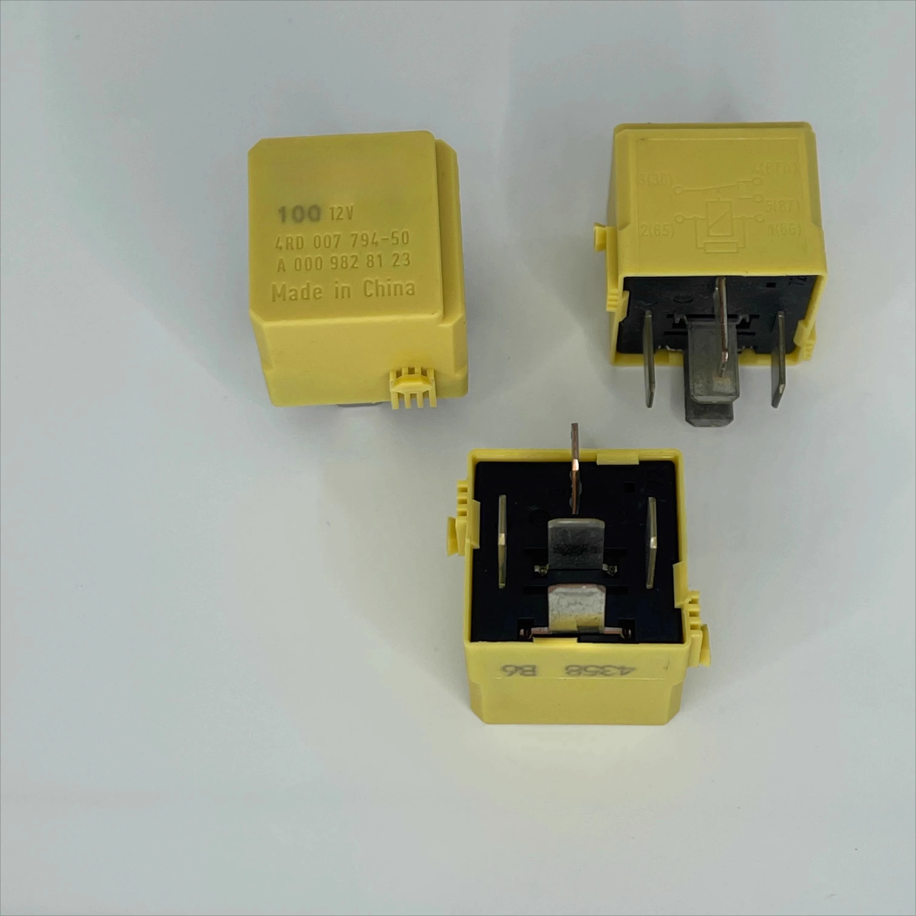 

1pc car Relay 4RD 007 794-50 For Mercedes-Benz 5-pin Relay A 000 982 81 23