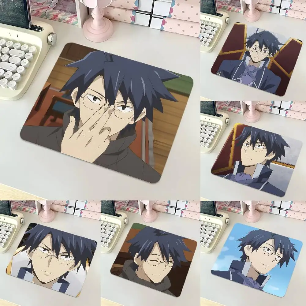 Shiroe Log Horizon Mousepad Small LockEdge Mouse Pad For Gamers Computer Desk Pad Rectangular Anti-slip Rubber
