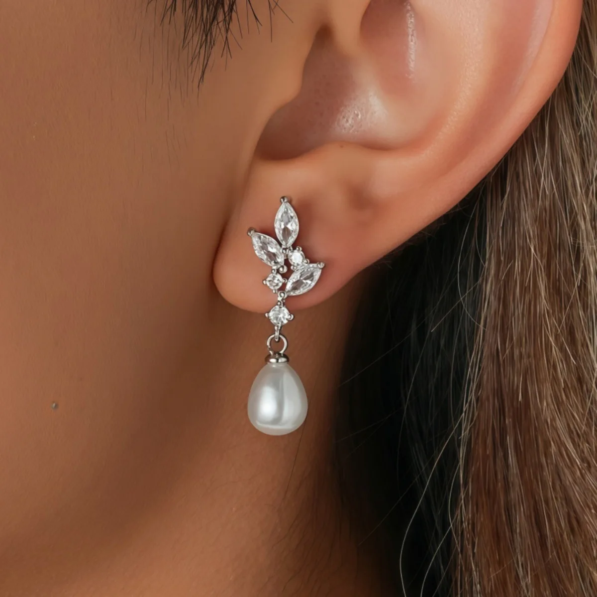 ليف الزركون العروس أقراط اللؤلؤ للنساء 2025 رائعة أنيقة مأدبة اكسسوارات الراقية ضوء فاخر قطرة الماء الأذن مربط #1