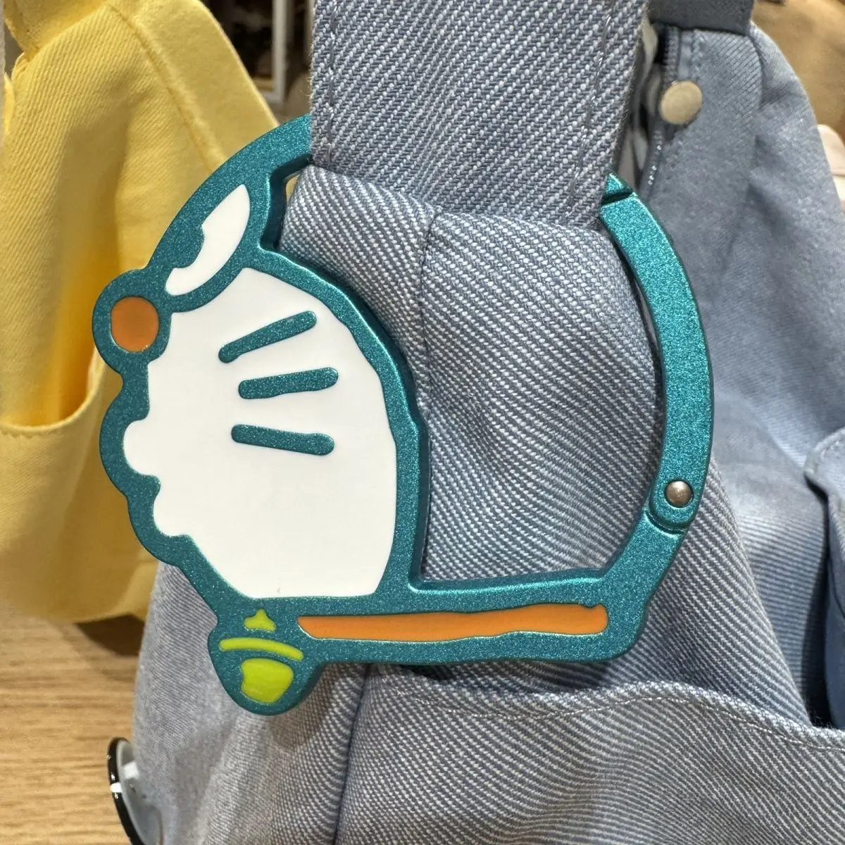 

Doraemon Dingdang Cat anime peripheral keychain creative gift cute backpack decoration cartoon niche accessories