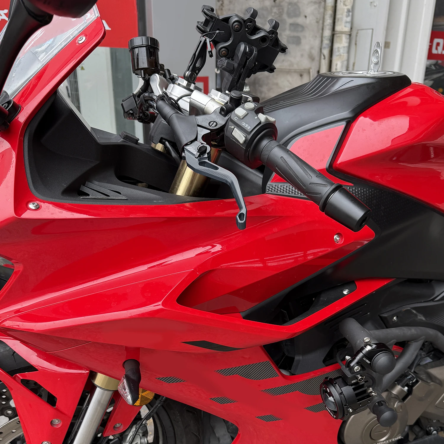 High Quality For CBR650R CBR650F CB650R CB650F Brake Clutch Handle Lever CNC Adjustable Short Levers Motorcycle Accessories view 2