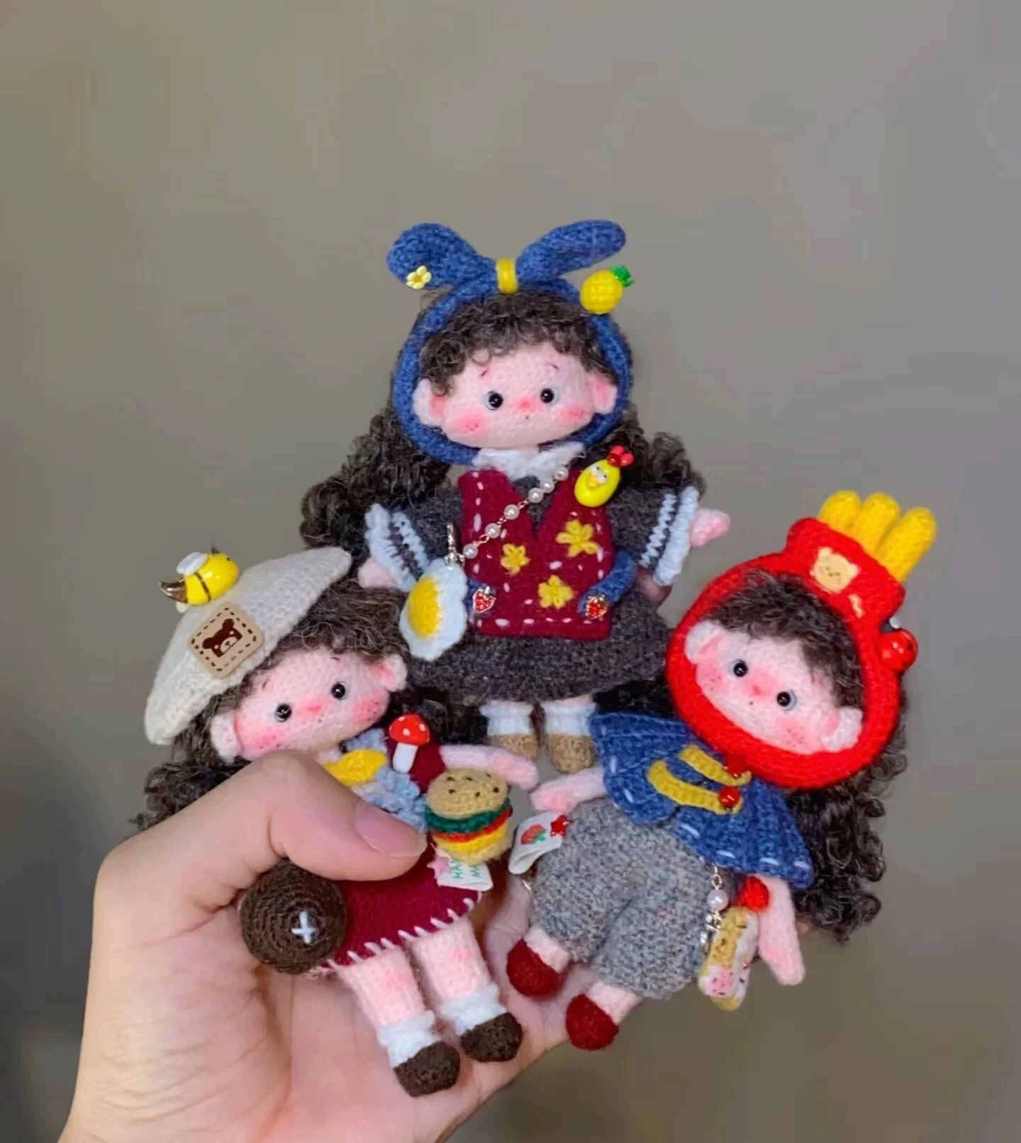 bear-doll-knitted-christmas-gift-ornament-yarn-crochet-christmas-carriage-bag-hanging-doll-craft-kit