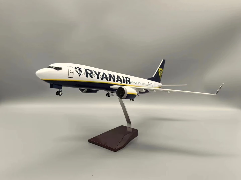 ライアンエアー Ryanair ボーイング B737 47cm 大型 1:85 スケール 47 センチメートル 737 航空機モデル ライアンエアー