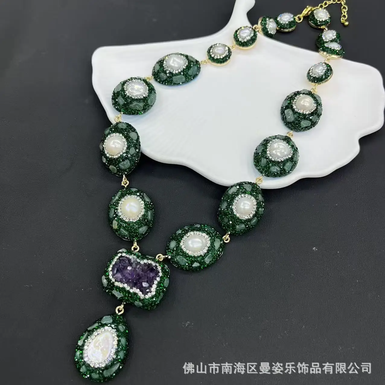 DIY accessories New pearl four-piece high-end atmospheric banquet jewelry European and American cross-border personalized jewelr