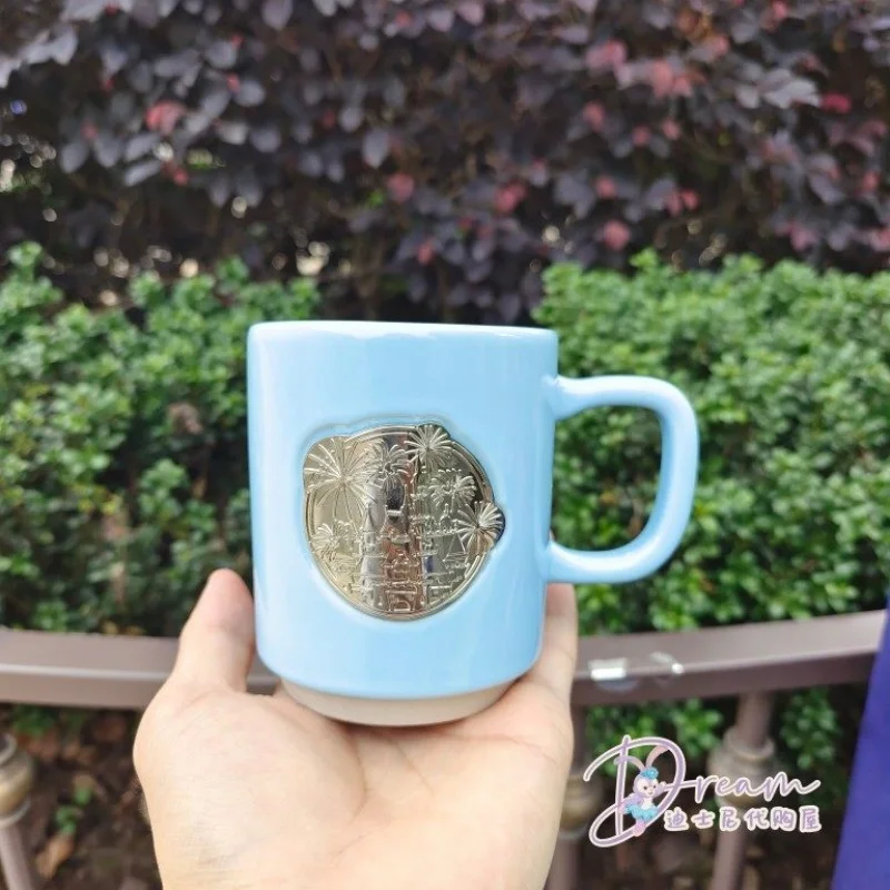 新しい上海ディズニー漫画くまのプーさん城ミッキーセラミックマグカップ水カップ誕生日クリスマスギフト