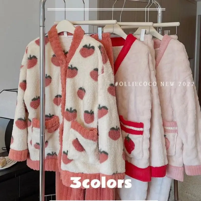 

Autumn and Winter Oolong Peach Honey Peach Pajama Set for Women With Thickened Velvet Student Cartoon Casual Women's Clothing