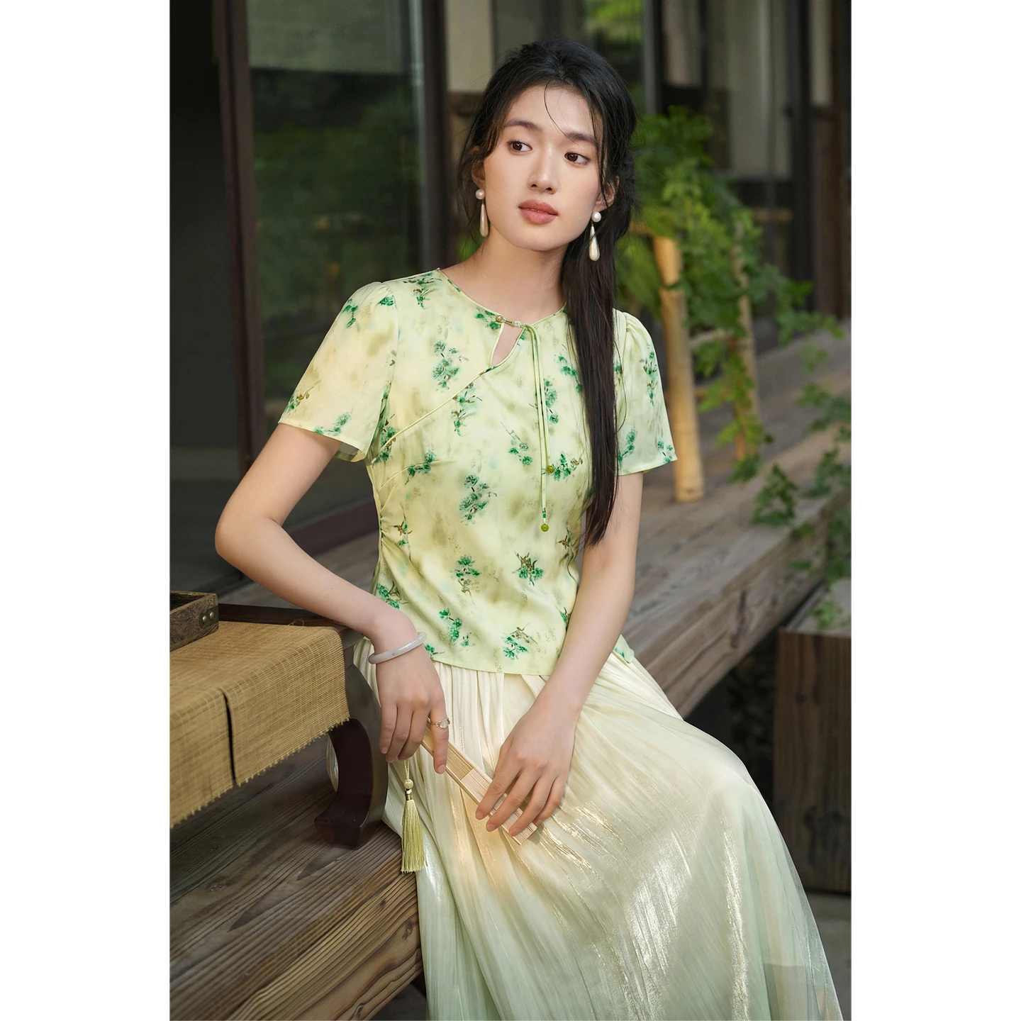 SENTUBILA Women's Chinese Style Printing Suit 2026 Summer Elegant Round Neck Short Shirt A-Line Skirt Two-piece Set Q62ZJ7850