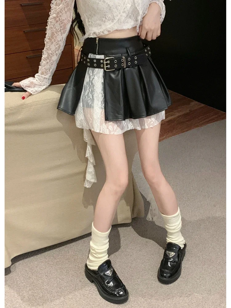 Schwarzer Spitzenrock, plissierter Lederrock, Damen, schlankmachendes kurzes Kleid, unregelmäßiges Design, vielseitiges Patchwork ZT274