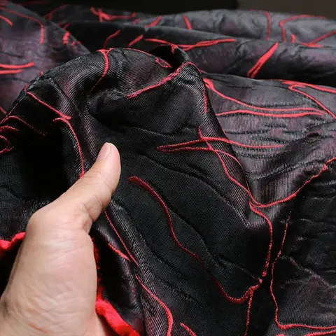 Original double-sided pleated jacquard irregular heavy three-dimensional texture fabric skirt fashion designer fabric