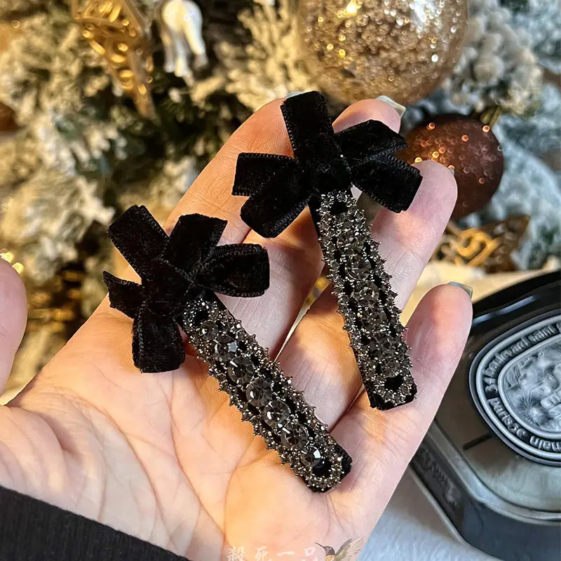 2pcs/set Sweet Bow Rhinestone Hair Clips Girls Kawaii Cute Headwear Velvet Bowknot Duckbill Clips Kids Sided Clips Bangs Hairpin