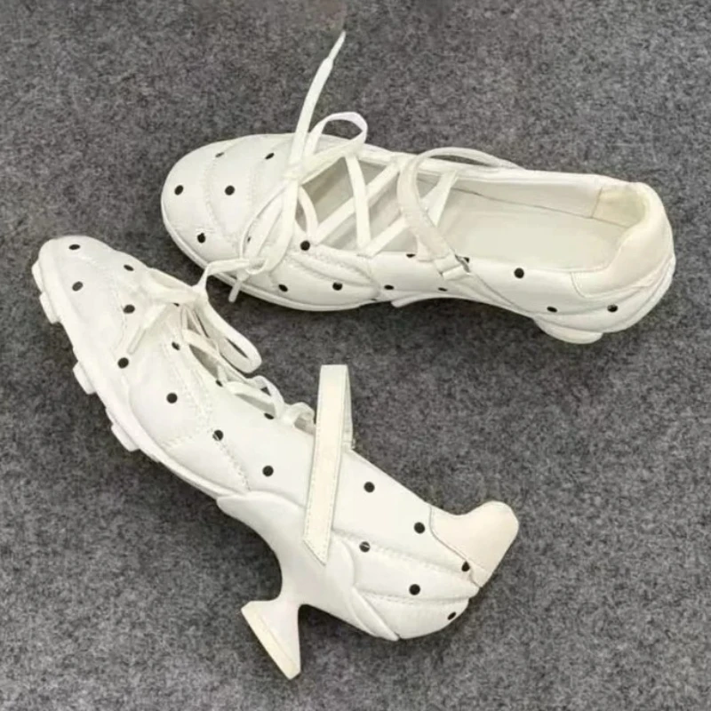 

Novelty Polka Dot Sports Ballet Shoes Woman Fashion Strange Heel Design Round Toe Mary Jane Shoe Cross Lace Up Casual High Heels