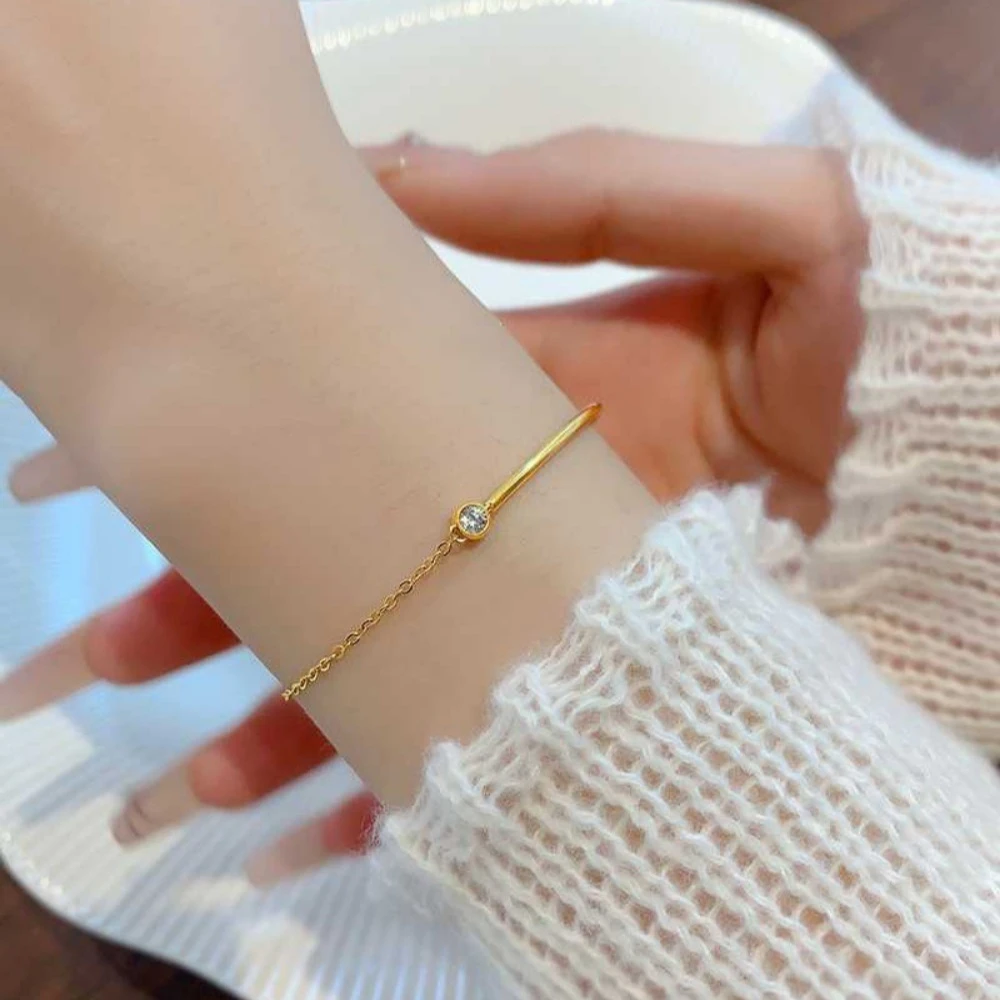 Simple Exquisite Gold Color Half-circle Spliced Single Zircon Stainless Steel Bracelets for Women Fashion Jewelry Does Not Fade