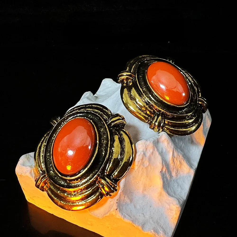 Vintage Medieval Times Style Orange Red Resin Geometric Ellipse Stud Earrings for Women Fashion Party Banquet Jewelry Gift