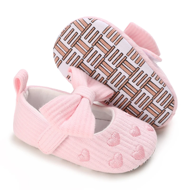 Classic Baby Girl Shoes with Cute Butterfly Bow, Heart-Shaped Soft Sole, First Walking, 0-18 Months