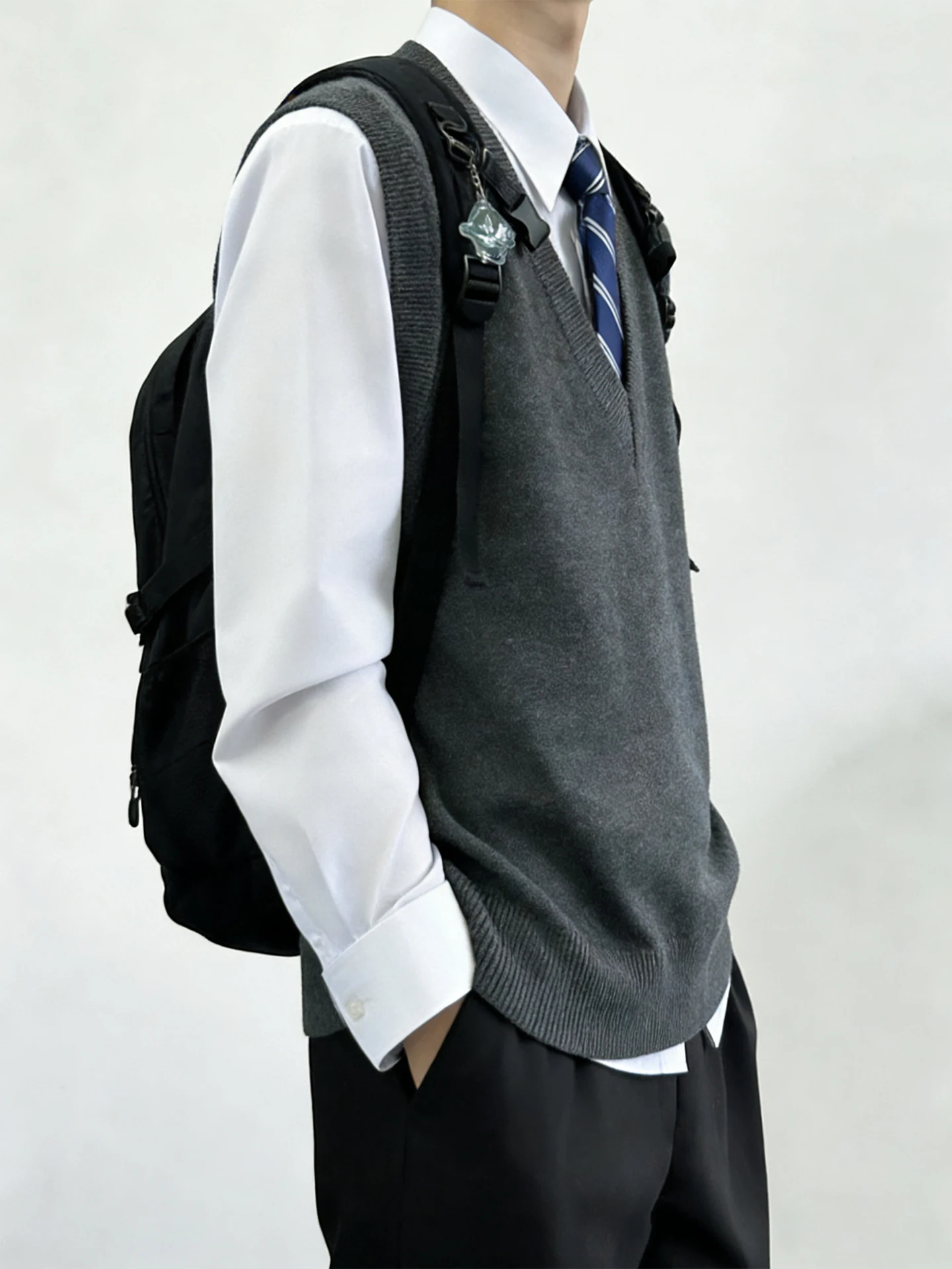 

Deep Grey Cotton Male Sweater Vest Unisex Standard Fit Breathable V-Neck Short Sleeve Knitted Wear for Students And Youth